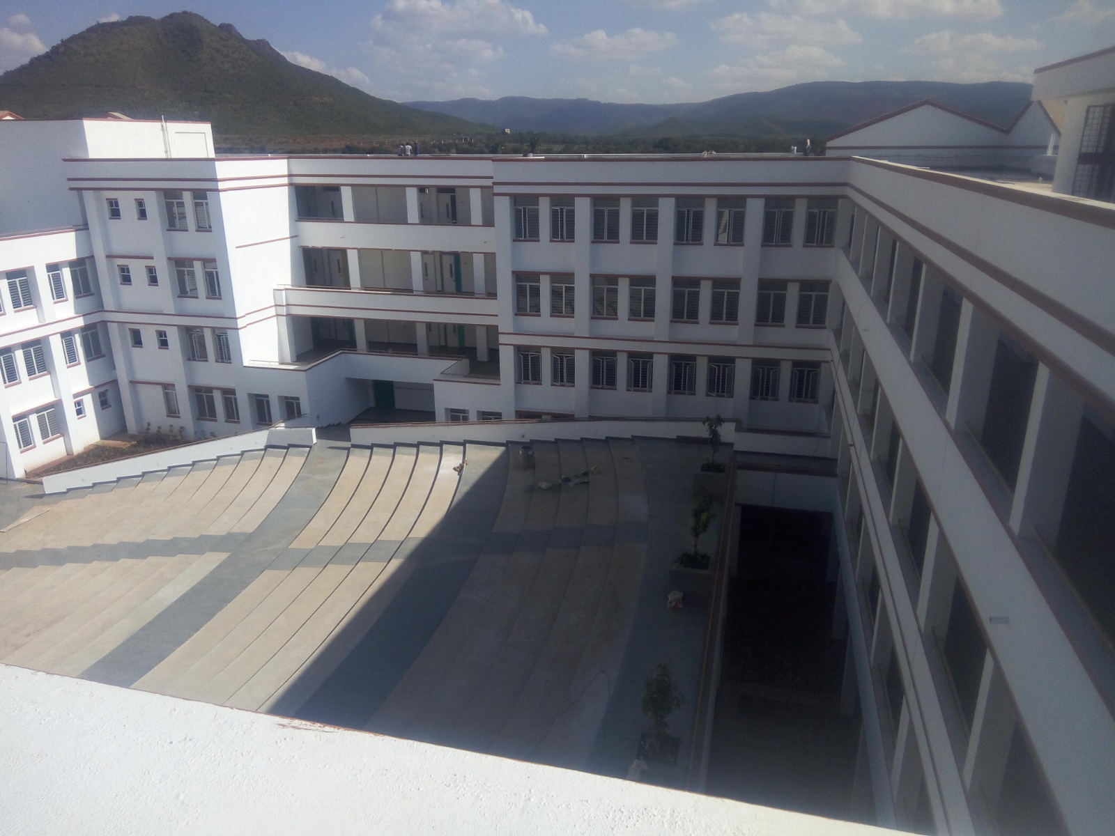 Engineering consultation support